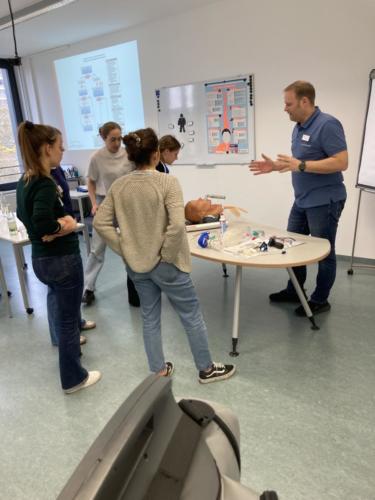 Training Studierende Hausarzt im Grünen 2025